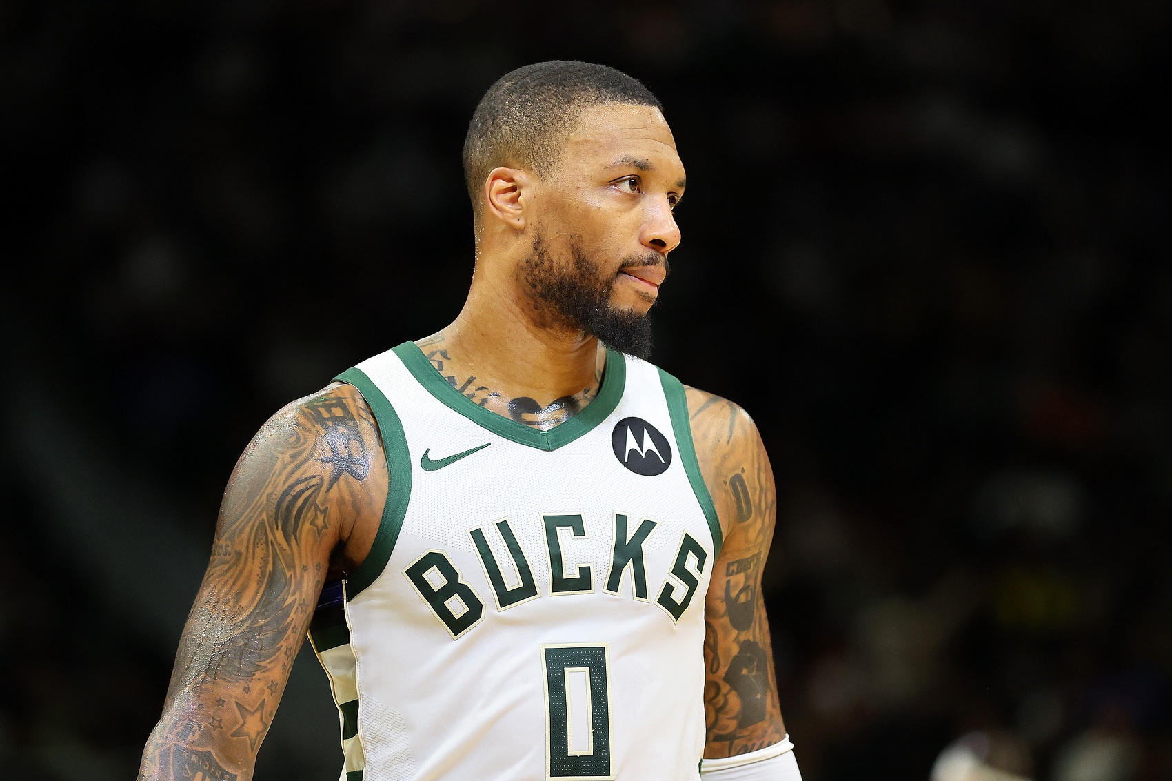 冲刺阶段德国杯传出新动向；密尔沃基雄鹿扳平良机；管理层表态——震撼外界；控场能力受关注的简单介绍