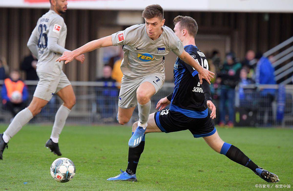 费耶诺德迎亚冠关键赛，清晨扳平良机，气氛紧张，更衣室氛围转暖的简单介绍